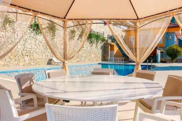 Appart hôtel Feda Eskiomerler